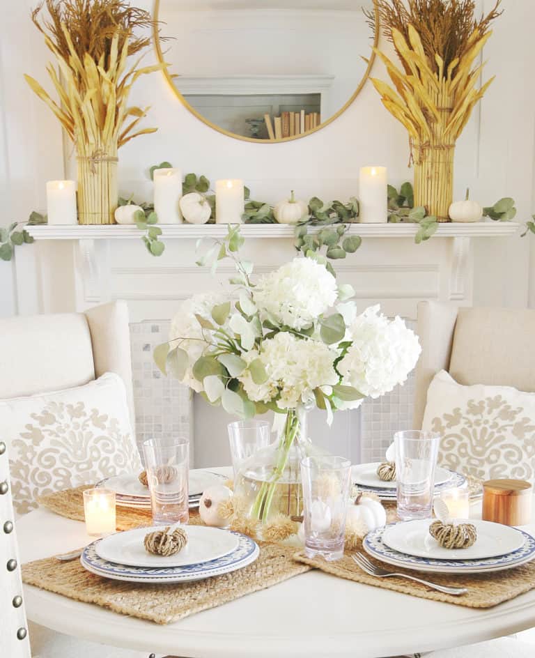 10-Easy-AND- Gorgeous-Thanksgiving-Table-Décor-Ideas